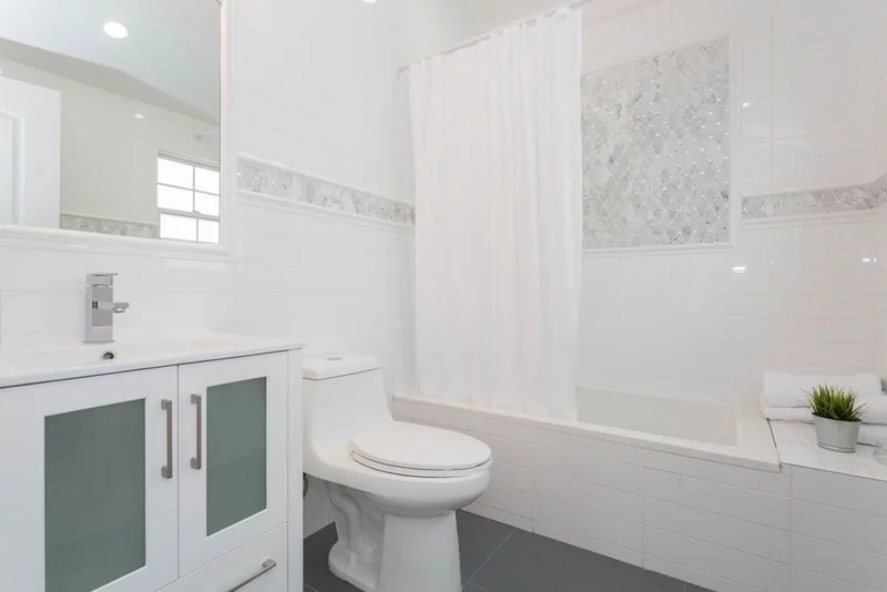 11-48 Welling Court, Astoria, NY — archive photograph