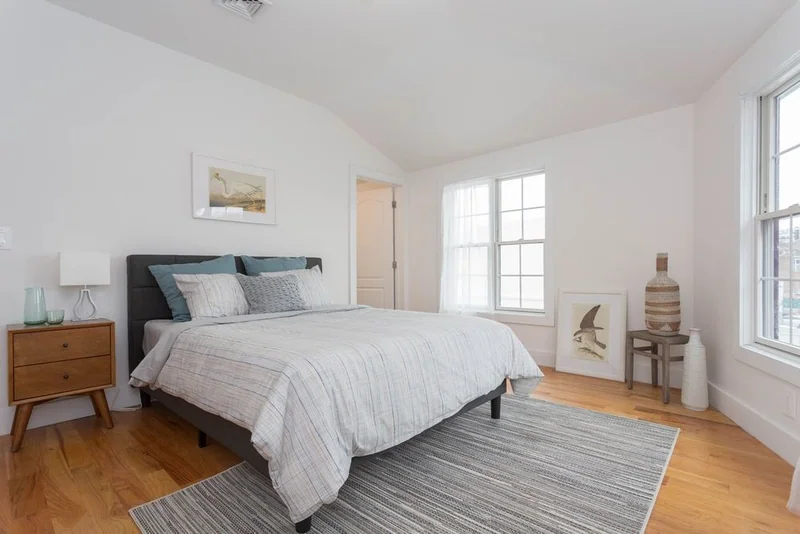 11-48 Welling Court, Astoria, NY — archive photograph