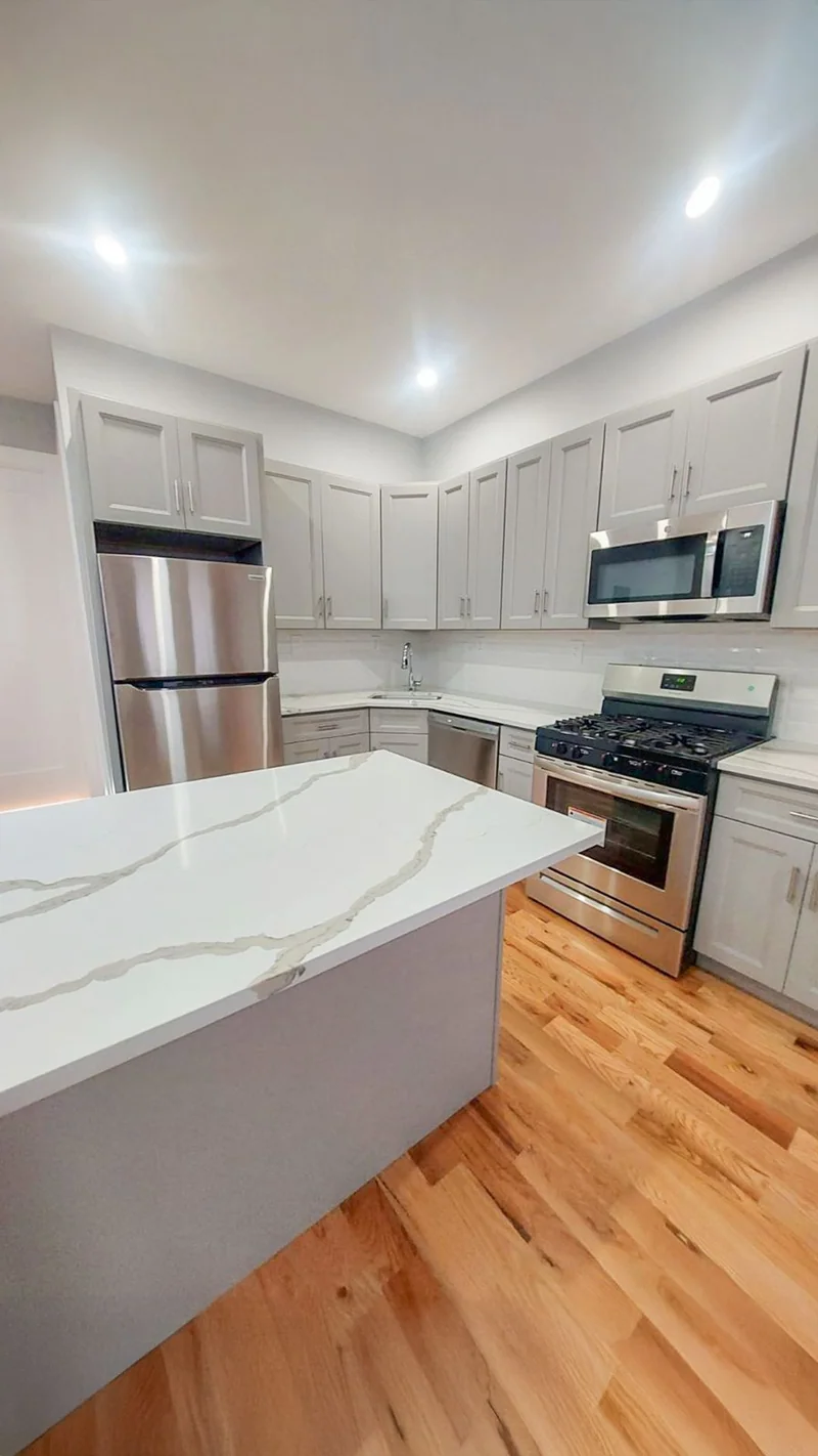20 Rockaway Avenue, Brooklyn, NY — archive photograph