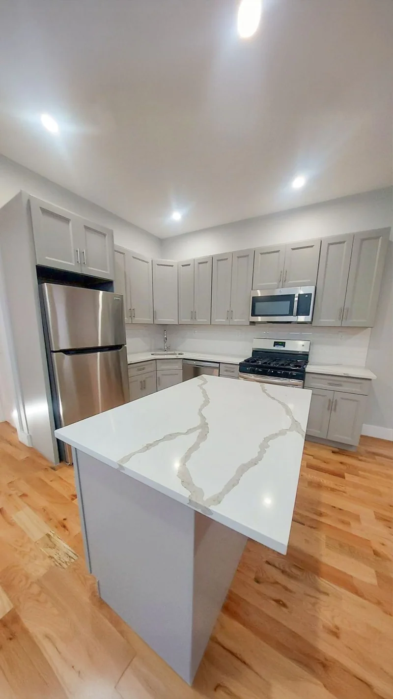 20 Rockaway Avenue, Brooklyn, NY — archive photograph