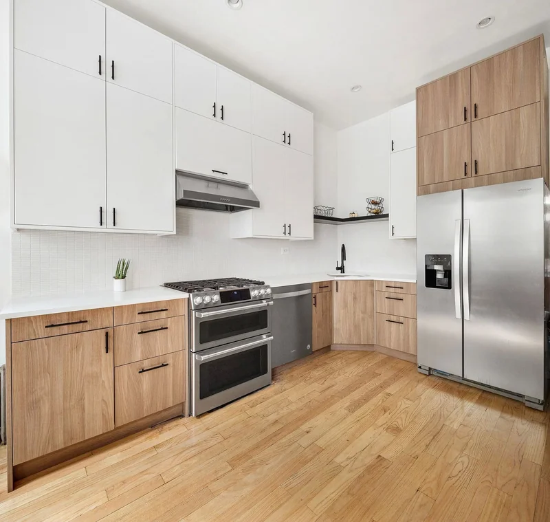 282 Kosciuszko Street, Brooklyn, NY 11221 — archive photograph