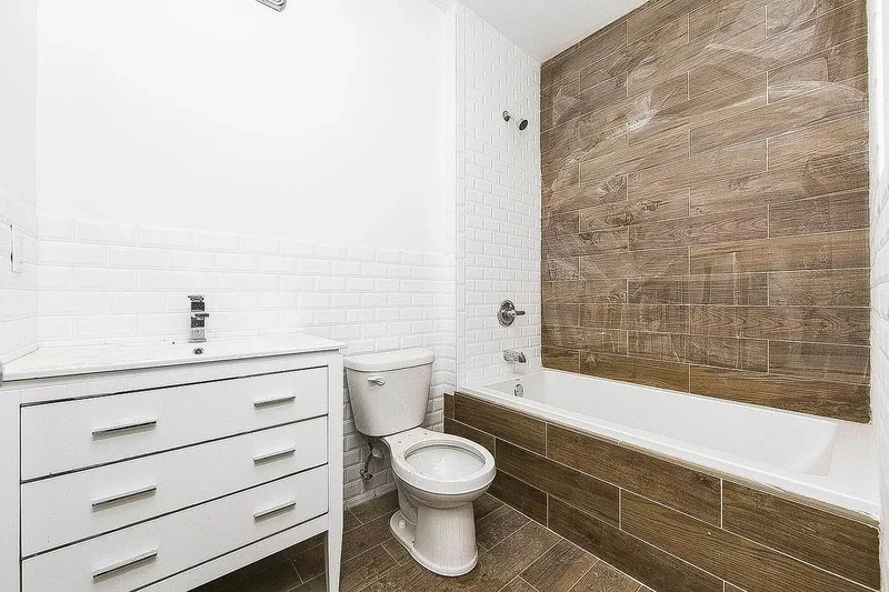 421 Ridgewood Avenue, Brooklyn, NY 11208 — archive photograph