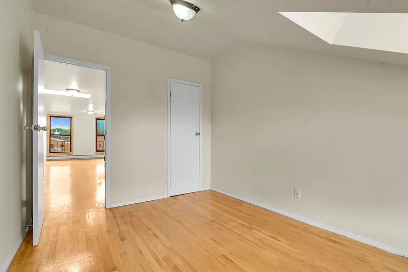 862 Lafayette Avenue, Brooklyn, NY — archive photograph
