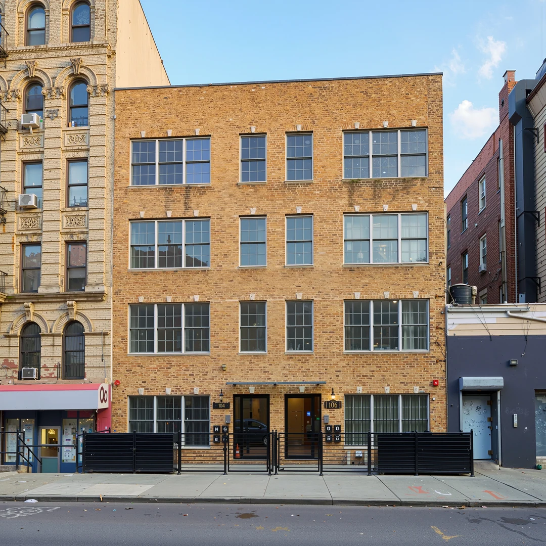 104 & 106 Seigel Street