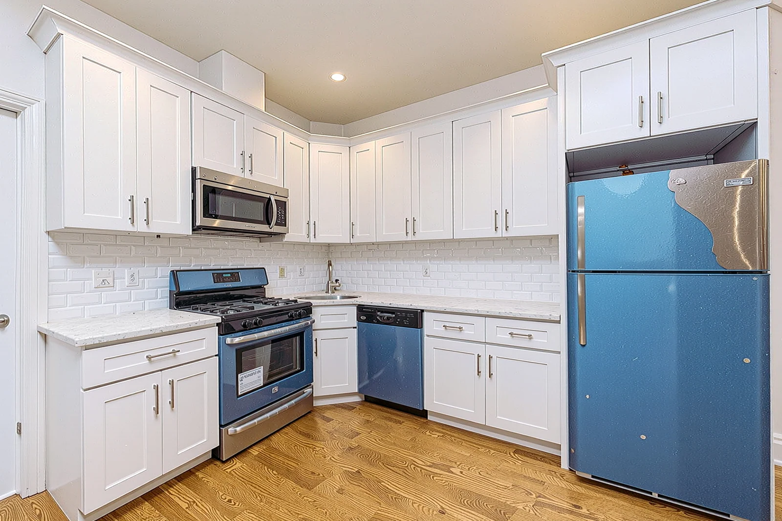 421 Ridgewood Avenue, Brooklyn, NY 11208