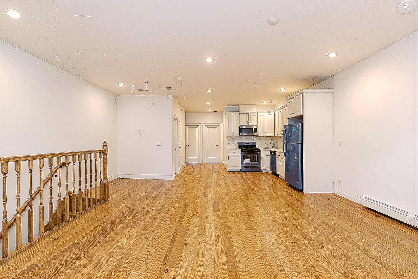 421 Ridgewood Avenue, Brooklyn, NY 11208