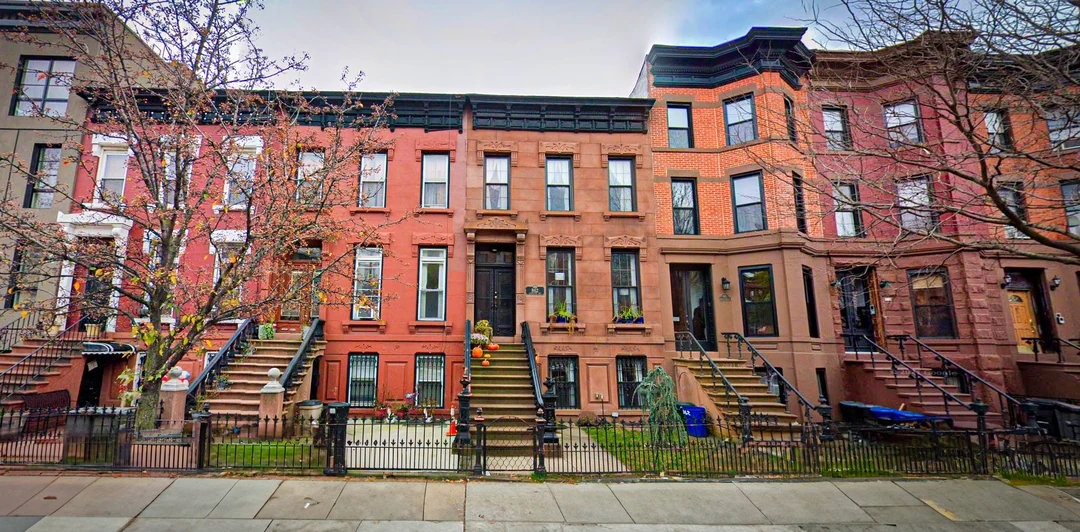 862 Lafayette Avenue