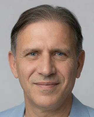 Portrait of Shalom Malul